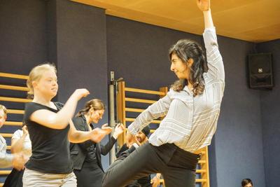 Workshop Dance Assist im Evangelischen Gymnasium